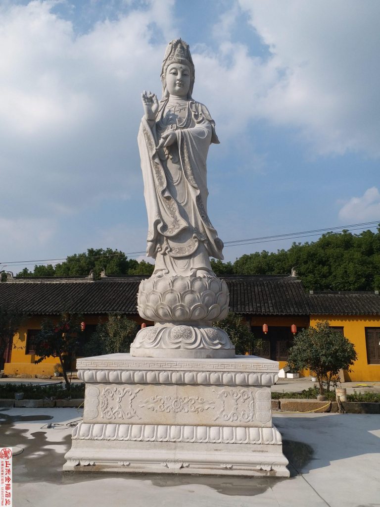 寺庙石雕观音雕像形态和寓意