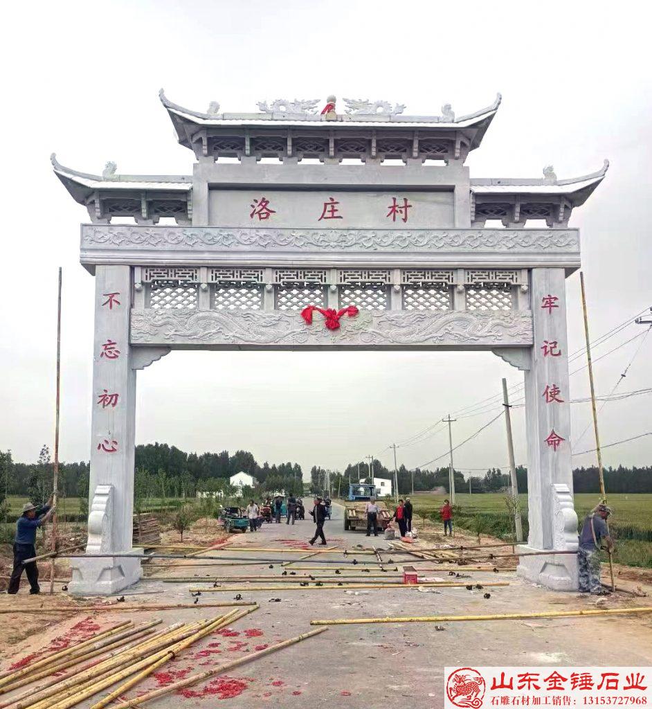 山东金锤石业三门五楼仿古石牌坊，重塑古建风华